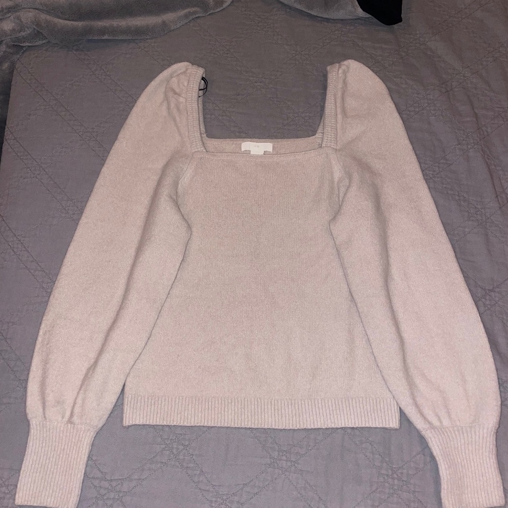 Square neck sweater